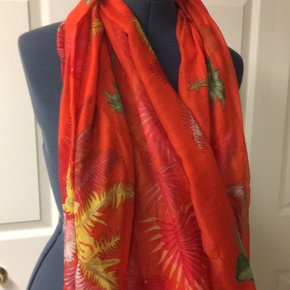 Scarf - Picture 2 of 5